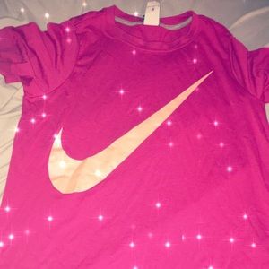 Nike high low shirt! Pink and salmon, size medium!