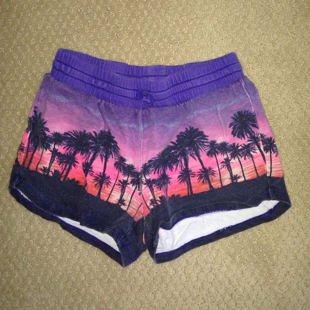 Comfy sunset shorts