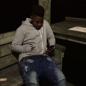 Meet your Posher, Josiah