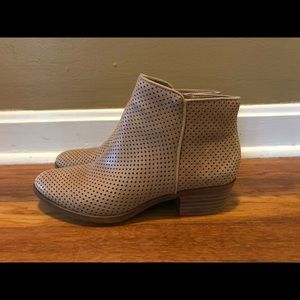 Lucky Brand Tan Perforated Booties size 7