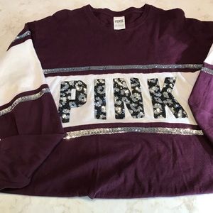 VS pink crew neck