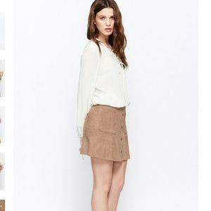 NWT Cool Factor Faux Suede Pocket Skirt