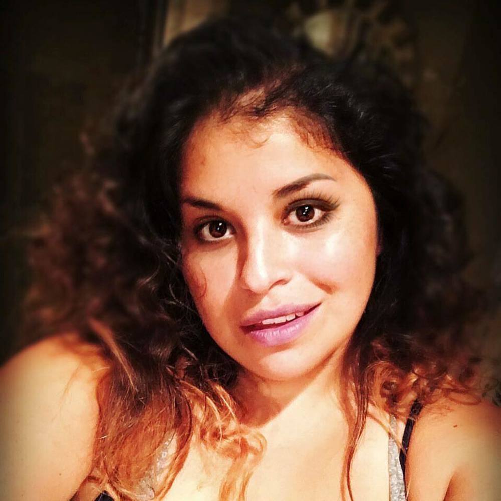 Meet your Posher, Kira