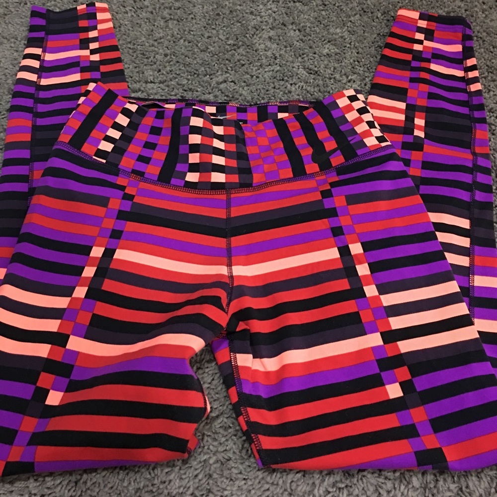 Nike Dri Fit legging.