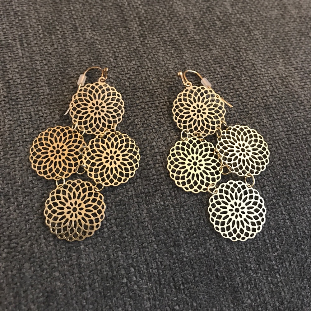 Gold earrings