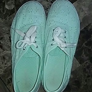Pastel Green American Eagle Sneakers