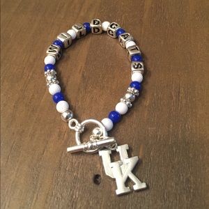 Kentucky Wildcats Toggle Beaded Bracelet