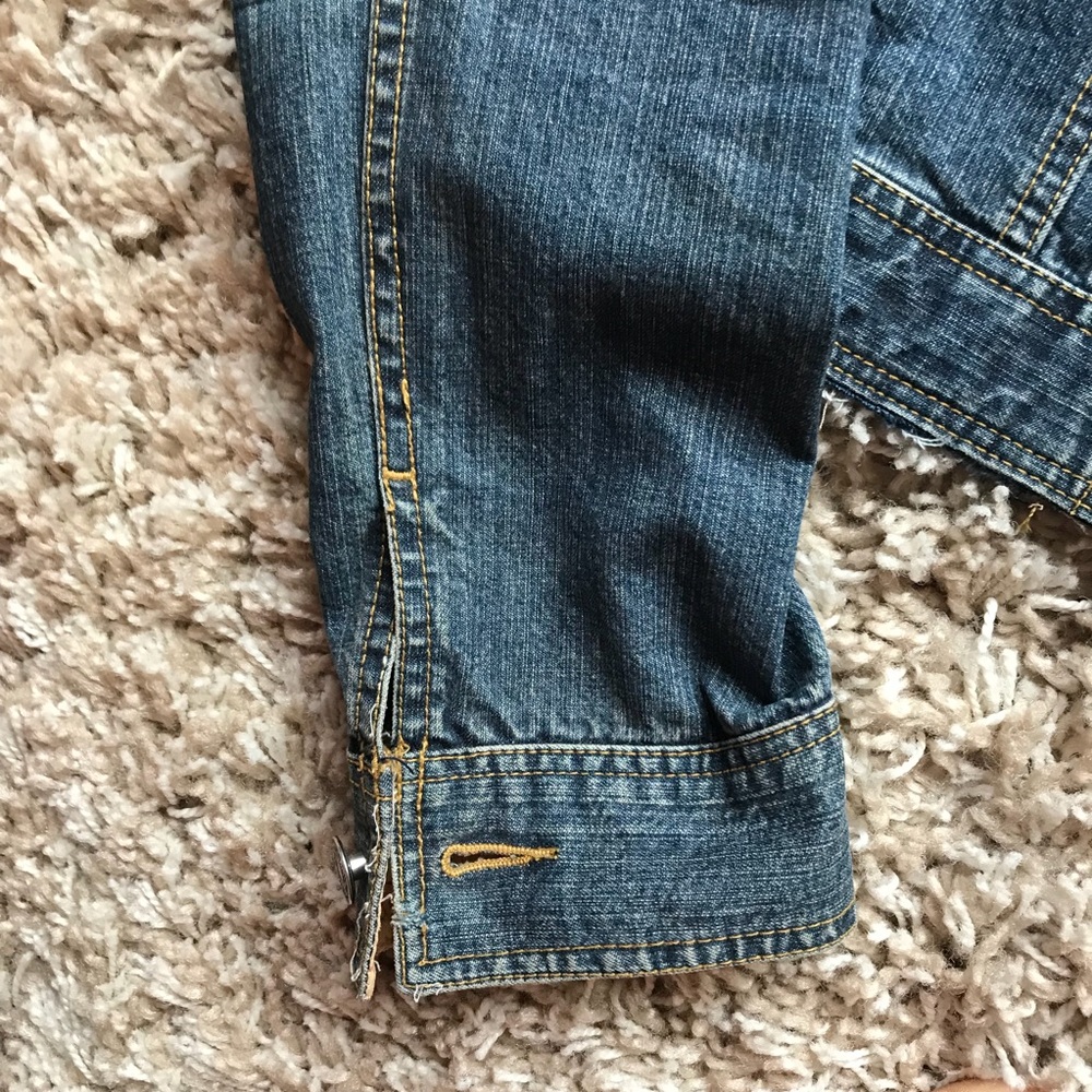 Cropped jean jacket - Picture 3 of 4