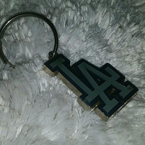 Authentic DODGERS MLB Official Key Fob - Picture 3 of 3
