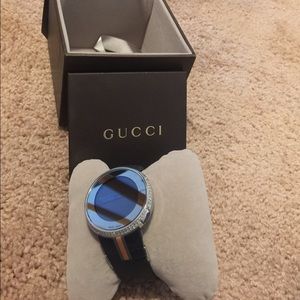 Gucci watch with Daimond brand new