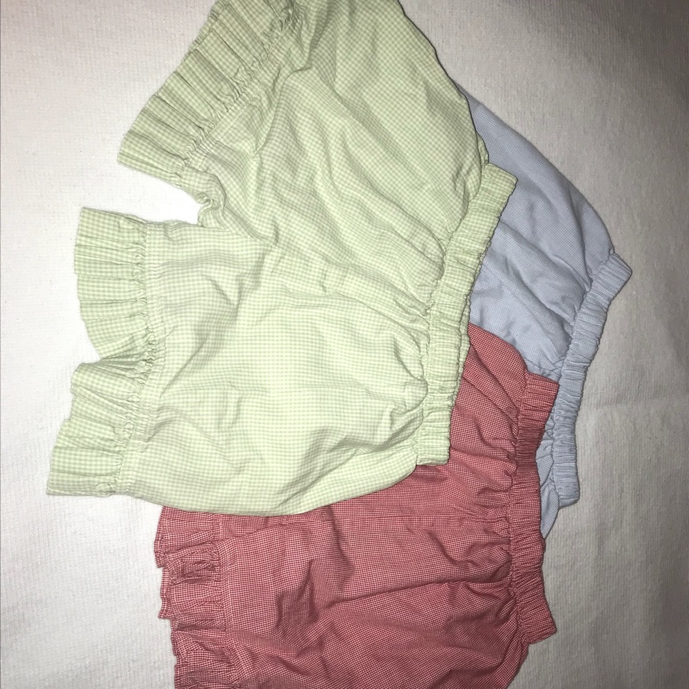Darling little Smocked toddlers shorts