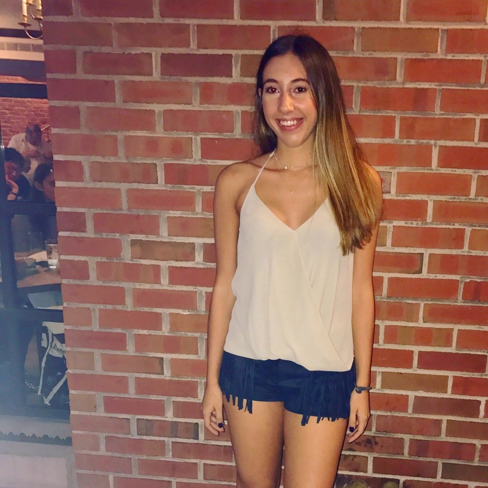 Meet your Posher, Alexandra