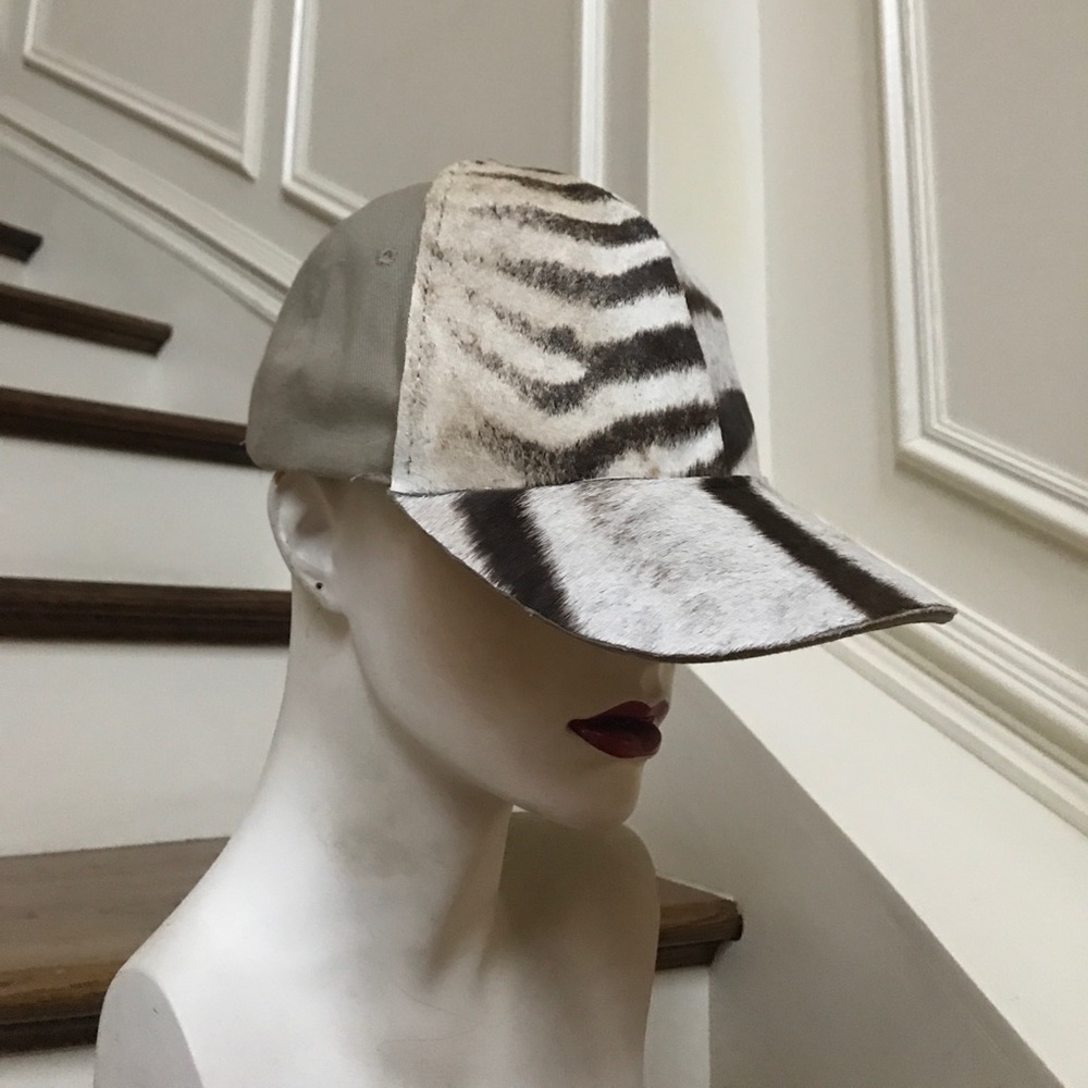 Real Animal Skin Hat - Picture 7 of 7