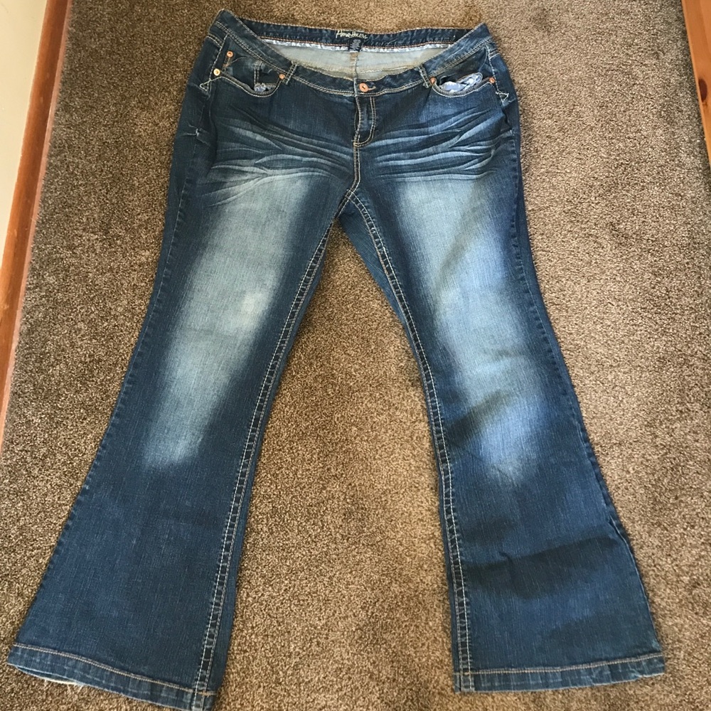 Size 24 tall amethyst jeans