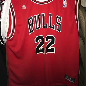 Taj Gibson Jersey.