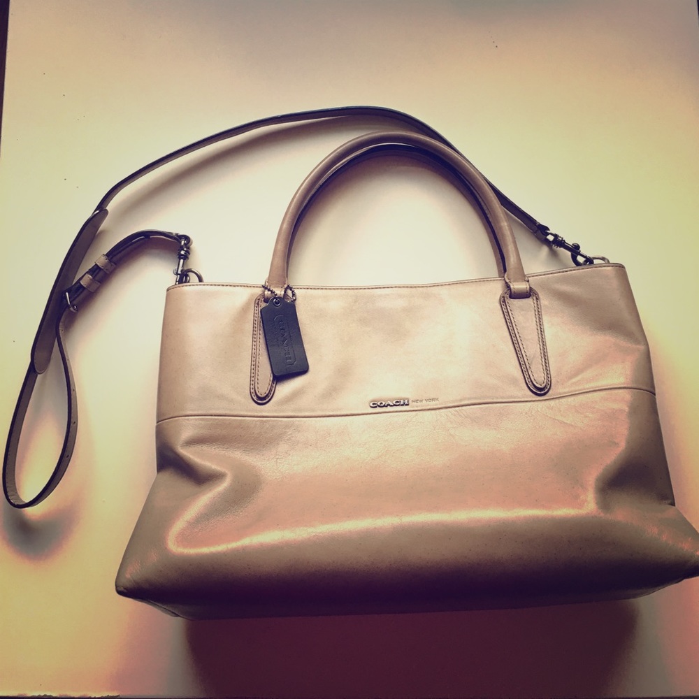 🚨FLASH SALE🚨Coach speckled creamy beige tote