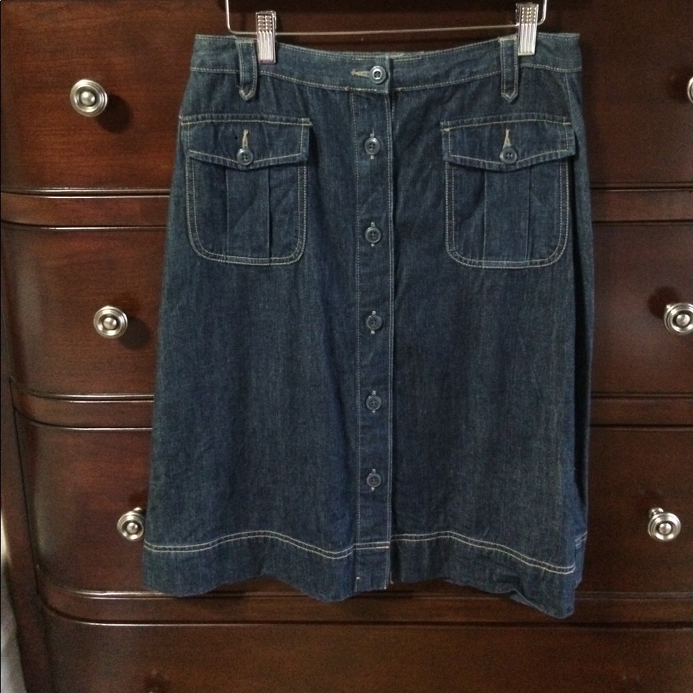 Denim skirt