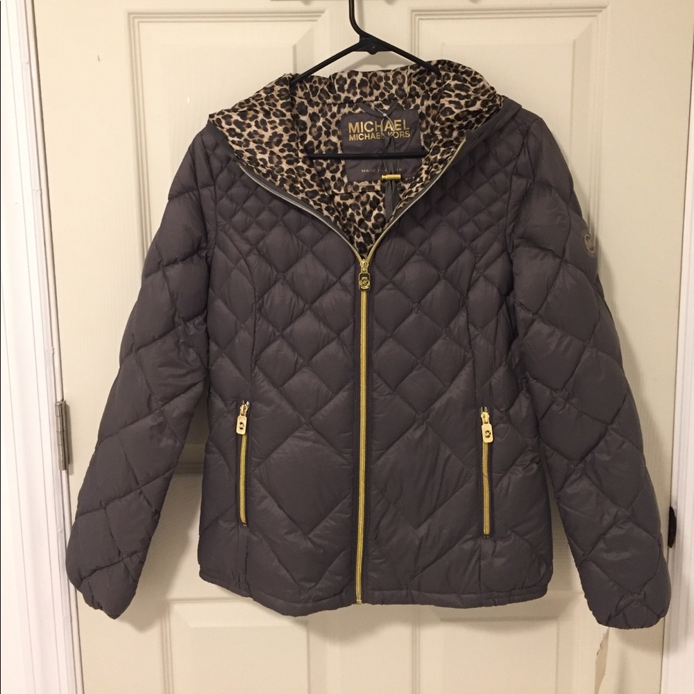 Final price drop !!! MK down coat