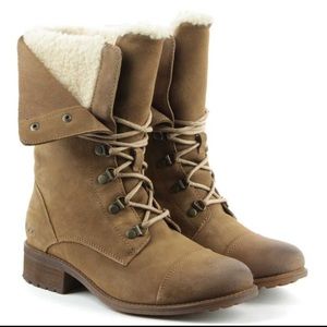 UGG W Gradin Boot