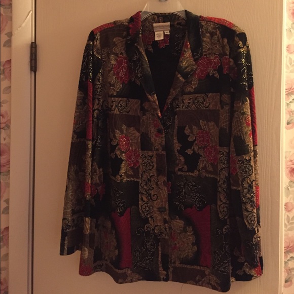 Woman's festive blouse - Picture 1 of 2