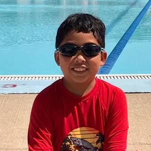 Meet your Posher, Dana