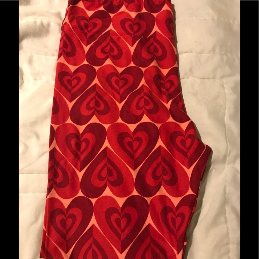 LuLaRoe Valentines TC leggings