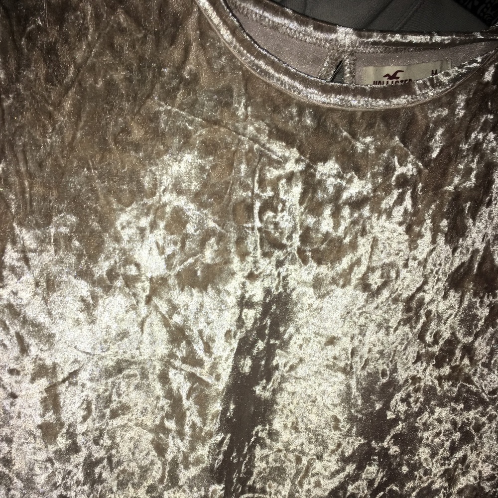 Velvet hollister top