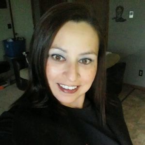 Meet your Posher, Yvonne