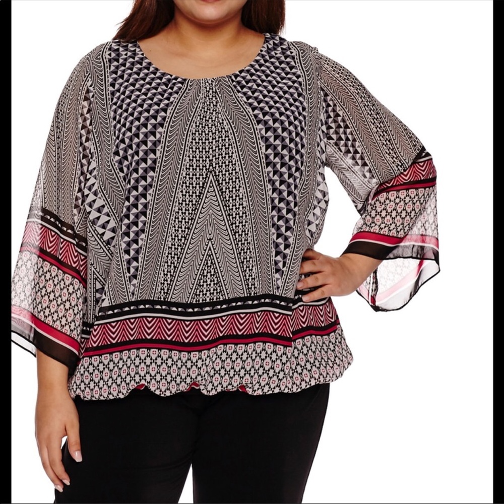 Plus size alert!! Beautiful Alyx Flowy Blouse NWOT