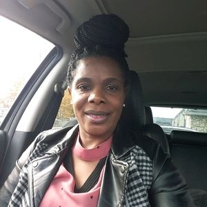 Meet your Posher, Sandra