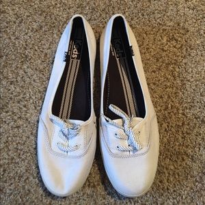 Keds Ballet Style Sneaker Flats Sz 11