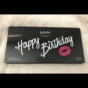 NYX Eye Shadow Palette