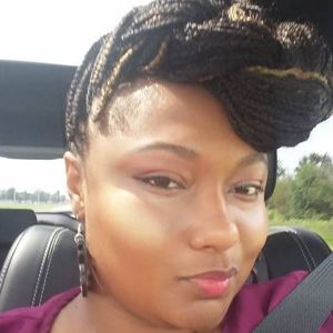 Meet your Posher, Latricia