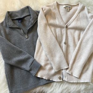 Set of sweaters