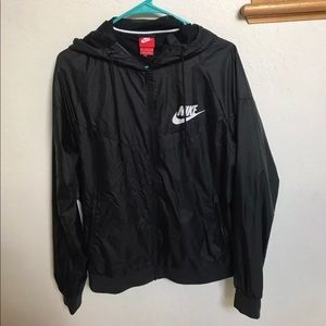 Men’s Nike windbreaker jacket
