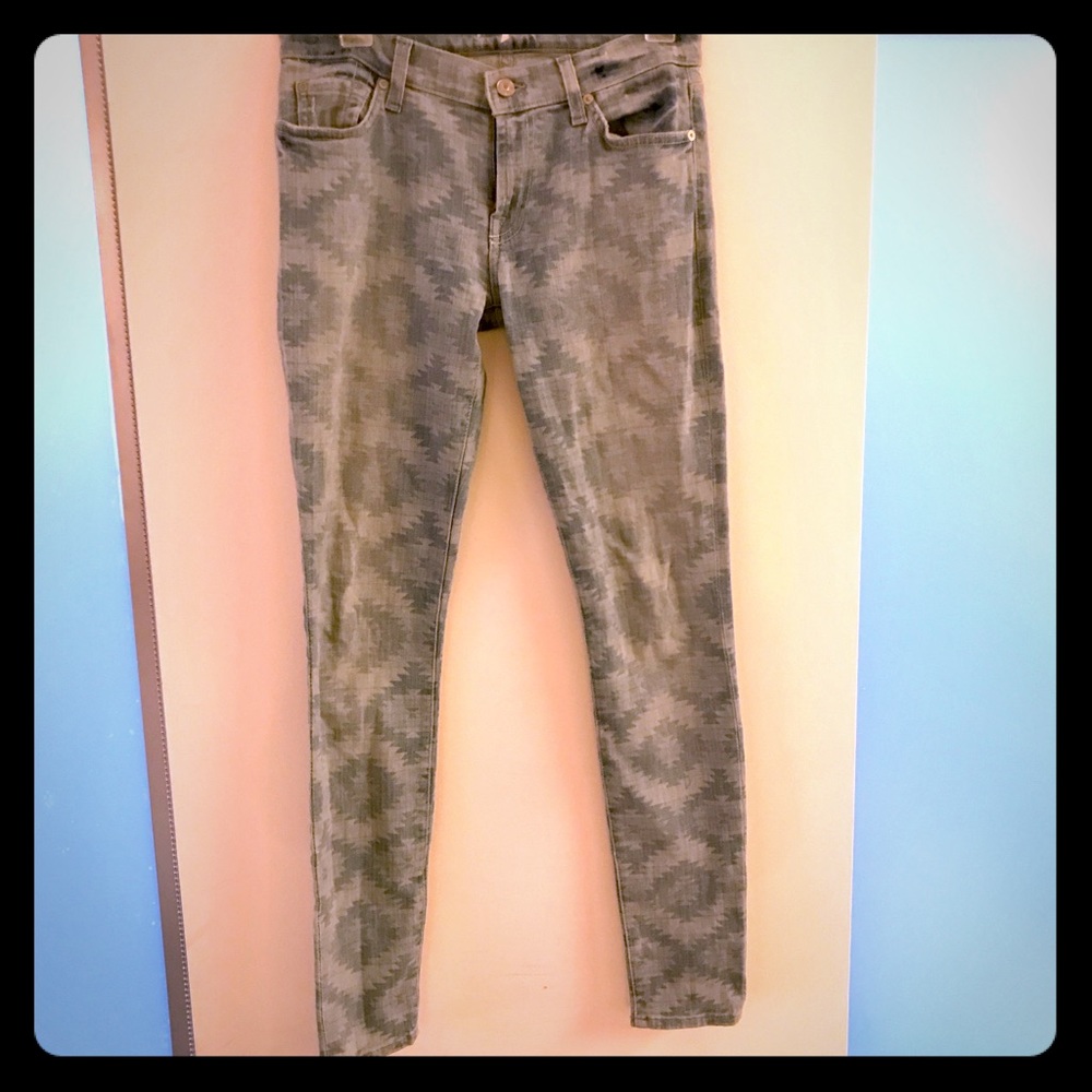 7 for All Mankind light-wash pattern skinny jean