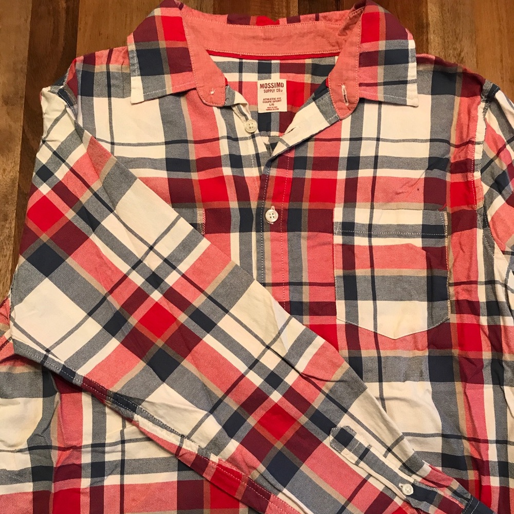 Men's L Mossimo plaid shirt.
