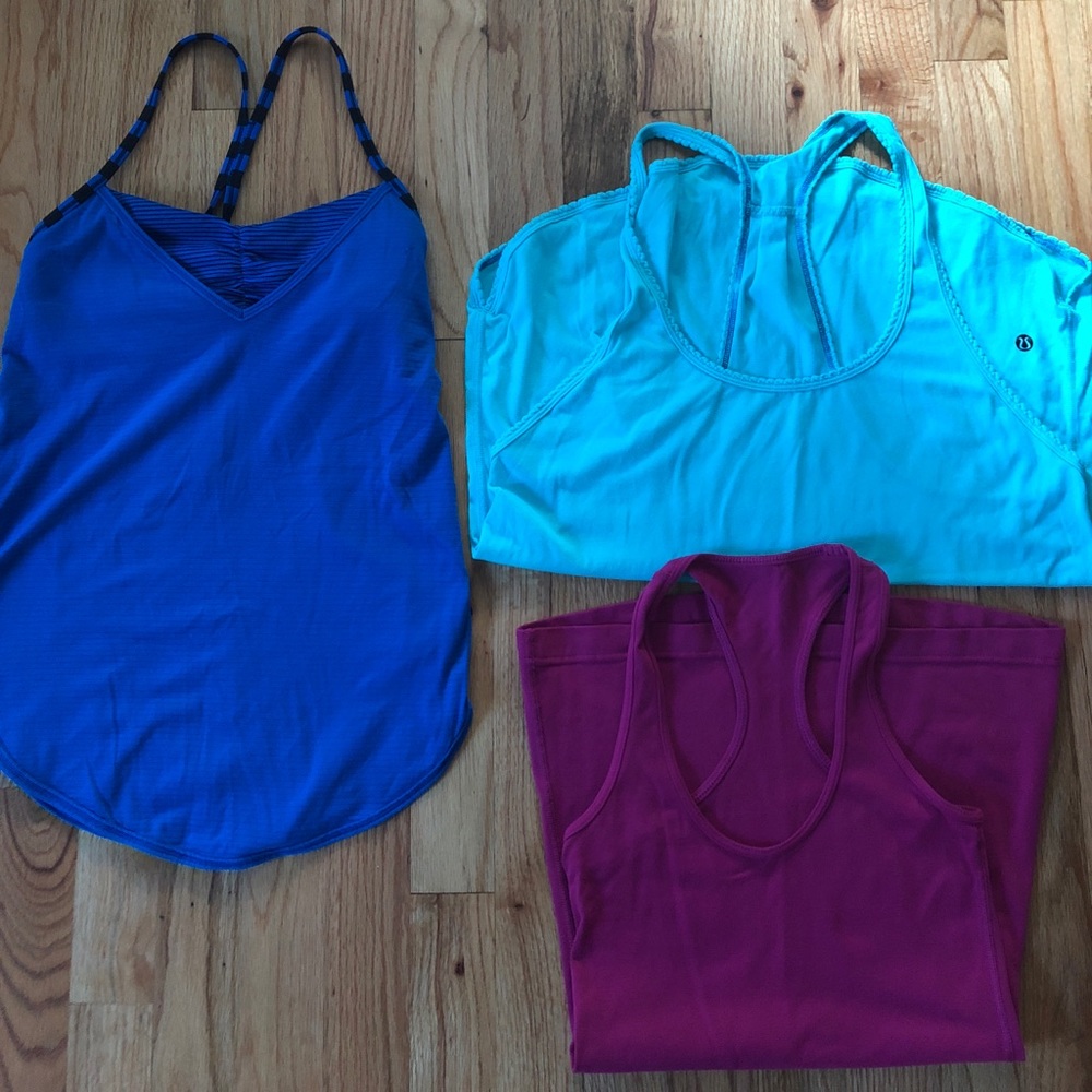Like new Lululemon Tanks!