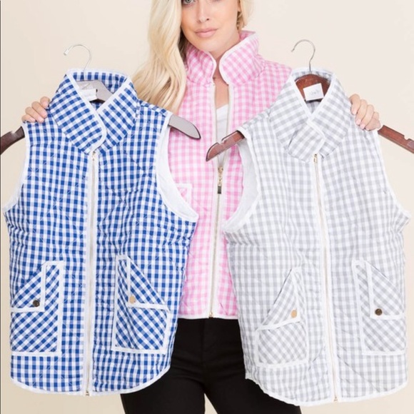 << Pink Checkered Plaid Puffer Vest >> - Picture 2 of 4