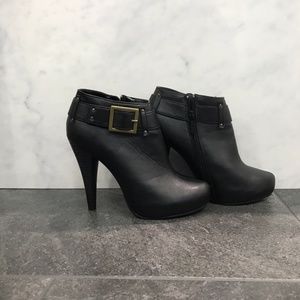Michael Antonio size 7 1/2 Booties