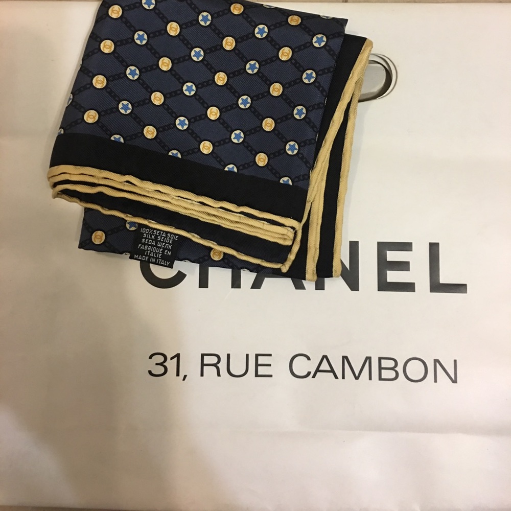 Vintage chanel silk pocket square
