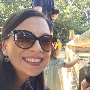 Meet your Posher, Jenny