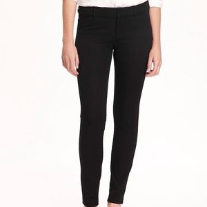 Old Navy Pixie Mid Rise Pant