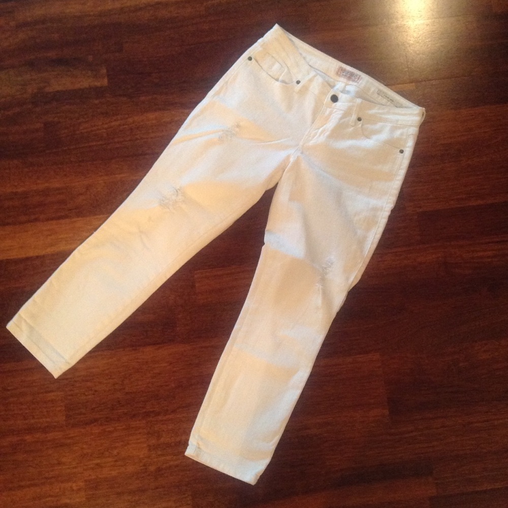 Guess Jeans Mid-Rise Crop