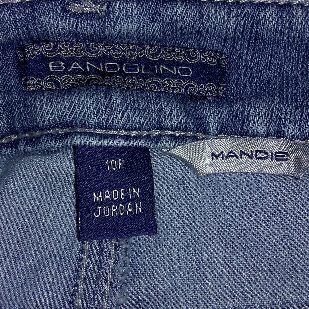 Jeans - Picture 2 of 3