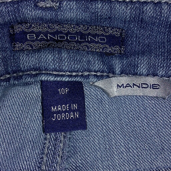 Jeans - Picture 2 of 3