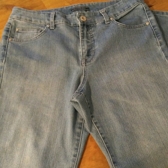 Jeans - Picture 3 of 3