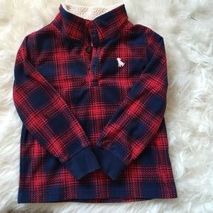 Pull over sweater with Sherpa lined collar