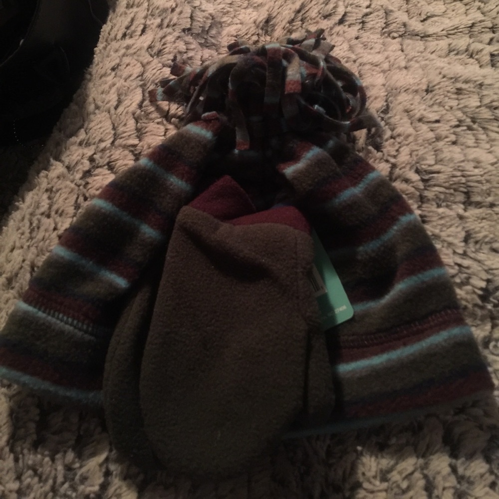 Winter essentials - Picture 2 of 2