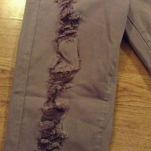 FASHION NOVA LAVENDER JEANS SIZE 11 - Picture 6 of 8